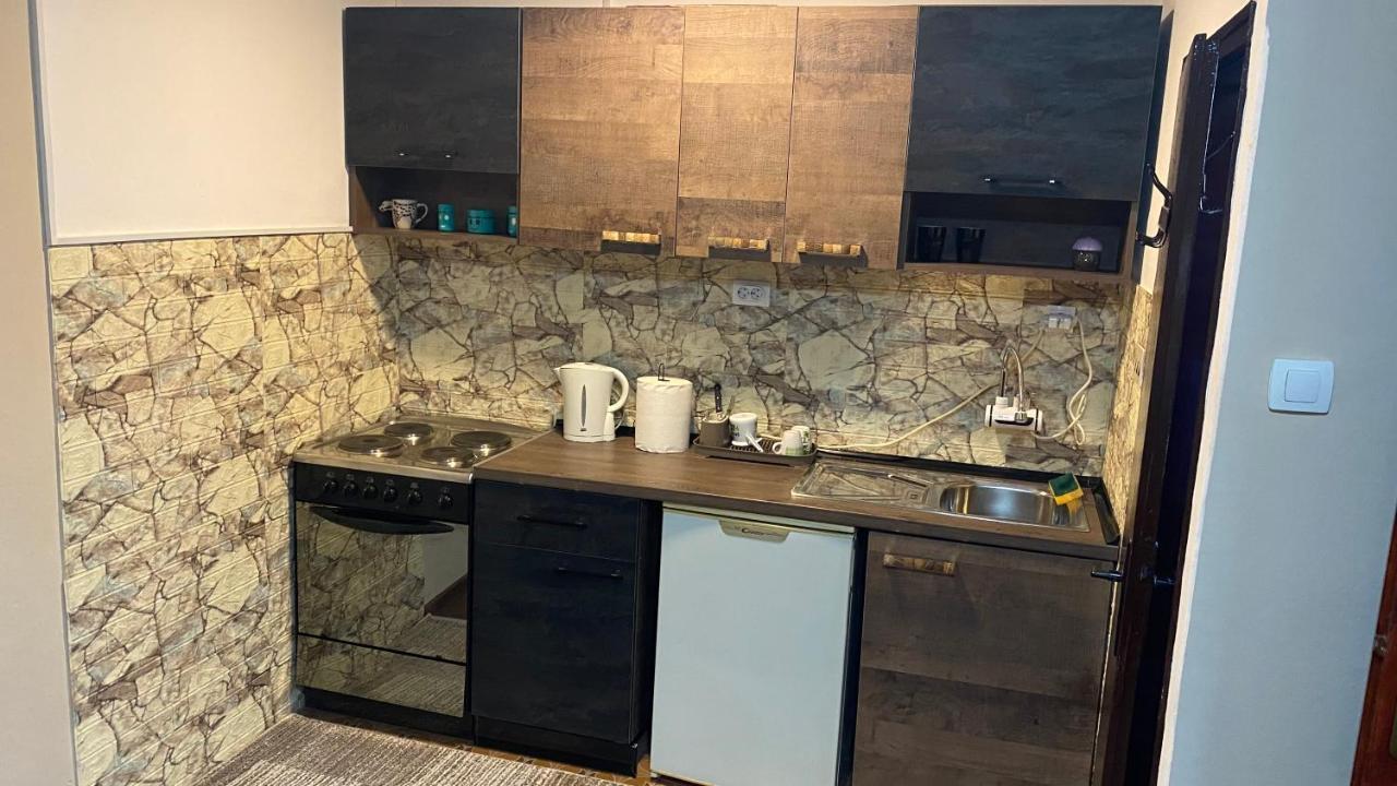 Arni Apartments Donja Vrezina Eksteriør billede
