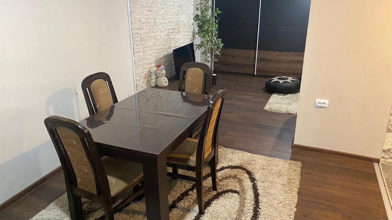 Arni Apartments Donja Vrezina Eksteriør billede